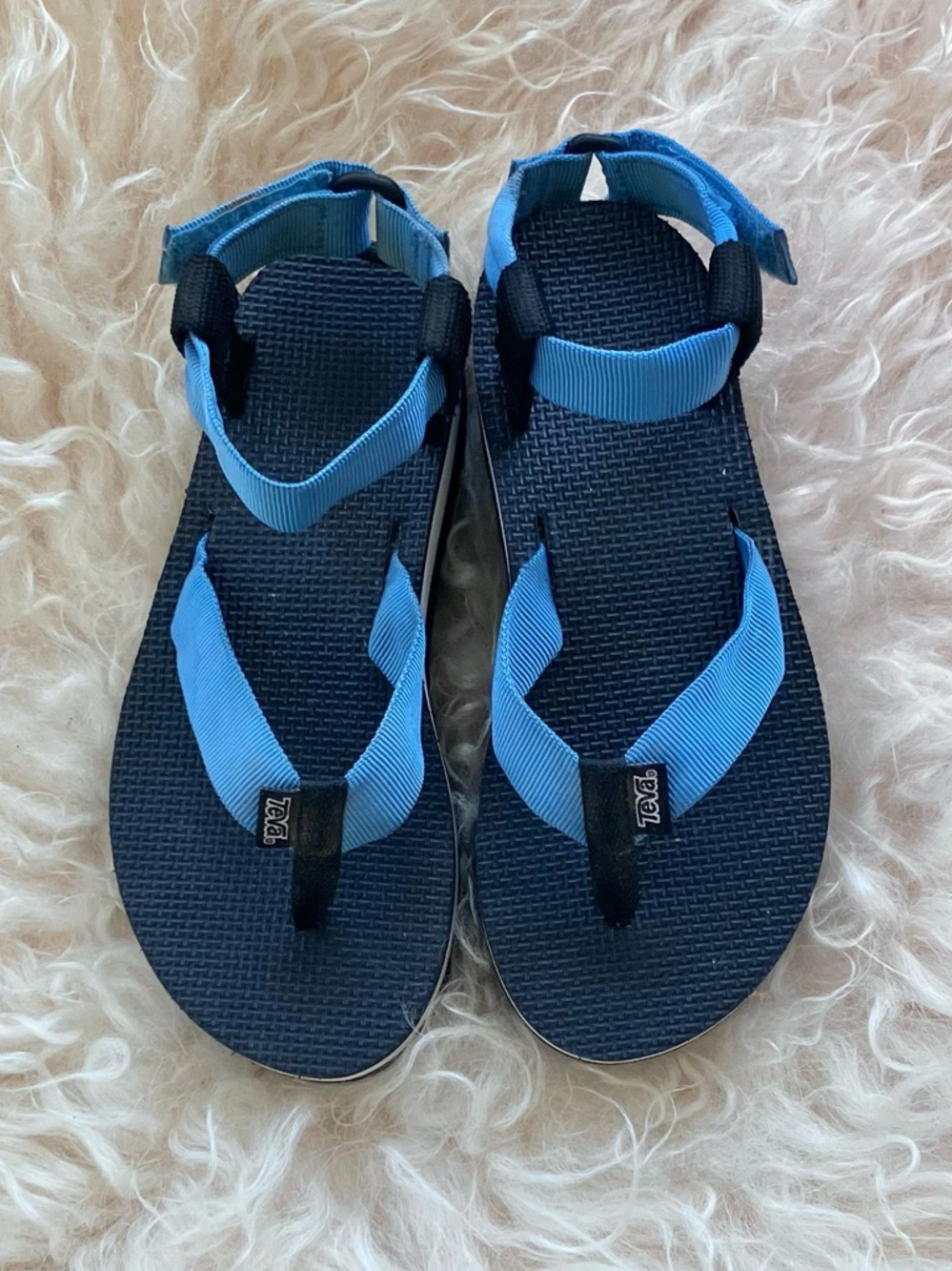 Teva Flatform Universal in Blue/ Black Sz 6 - Picture 4 of 10